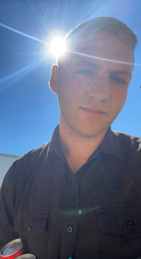 küken mit schwänzen onlyfans erotische sexy foto