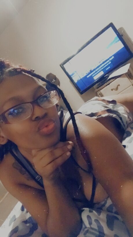 TinkNastii freie akt fotos