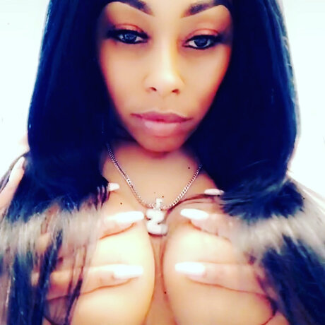 ebenholzmodell onlyfans freie erotische foto