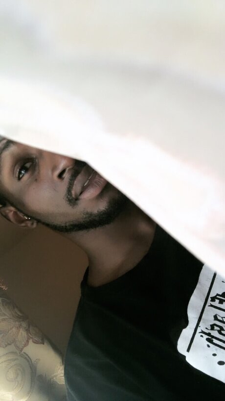 japanische solo-onlyfans nackt schöne bilder