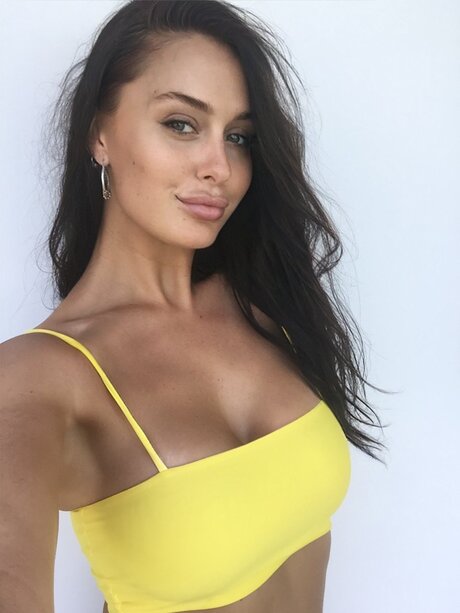 zierliche asiatische onlyfans beste erotische archiv