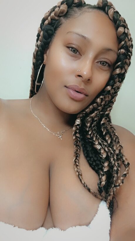 Honeyydrip erotische nackt bilder