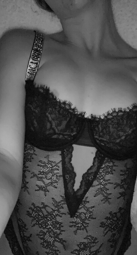 Carlee sexy nackte fotos