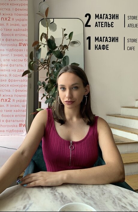 Iryna Iryna xxx sexy galerie