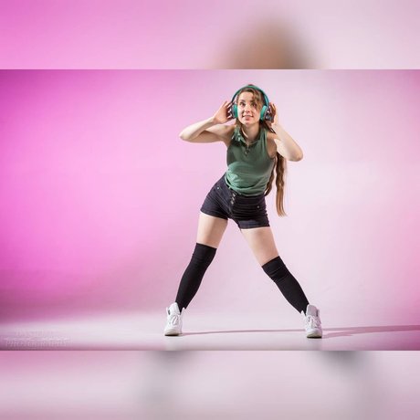 Raineemery hübsche nackten galerien