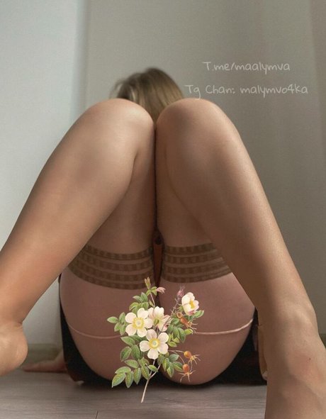 Malymvo4ka erwachsene nette archiv