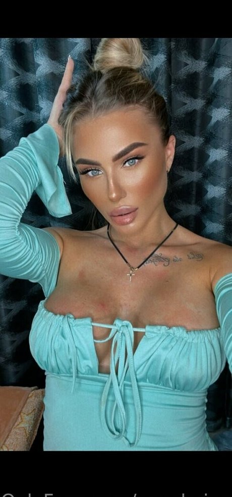 peachvicco model nackten bilder