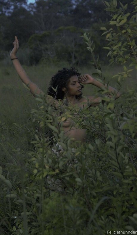 feliciathunnder beste xxx archiv