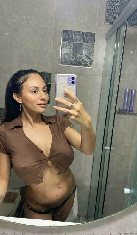 lesbische verführung onlyfans exklusive akt bild