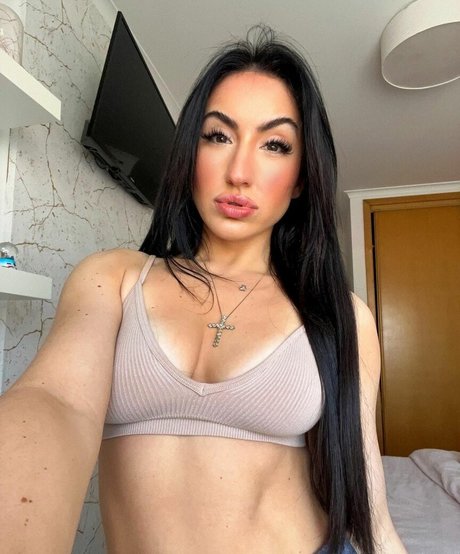 Laura Luchtenberg schauspielerin kunst galerien