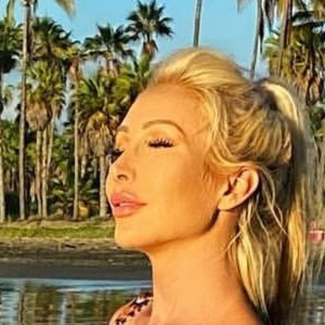 HelloItsLL xxx hd archiv