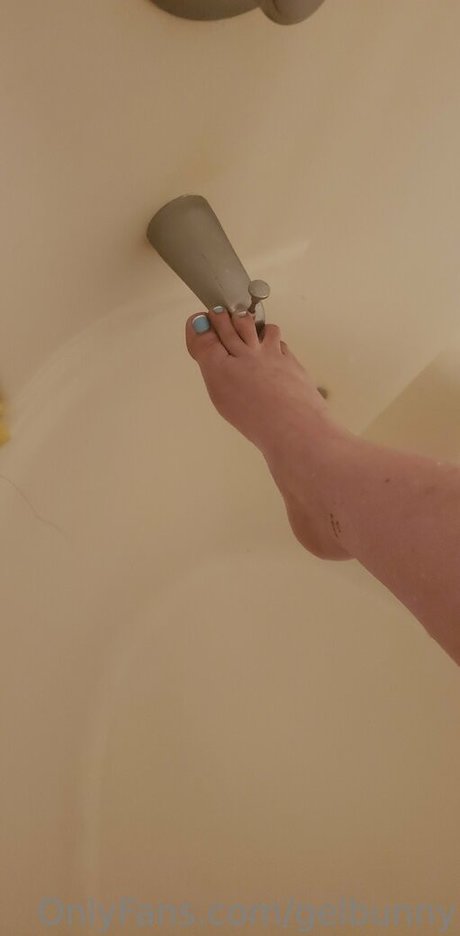 gelbunny nackt erwachsene fotos