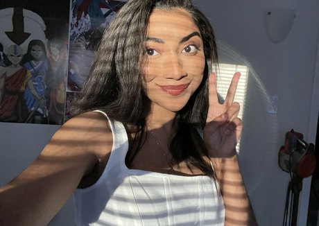 college-mädchen-onlyfans erwachsene nackt archiv