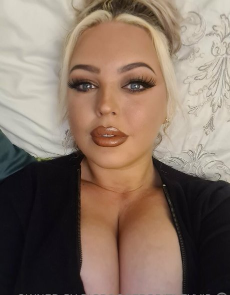 bigboobedbritneyvip erwachsene nette archiv