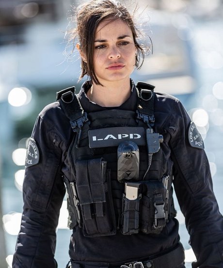 Lina Esco erwachsene top fotos