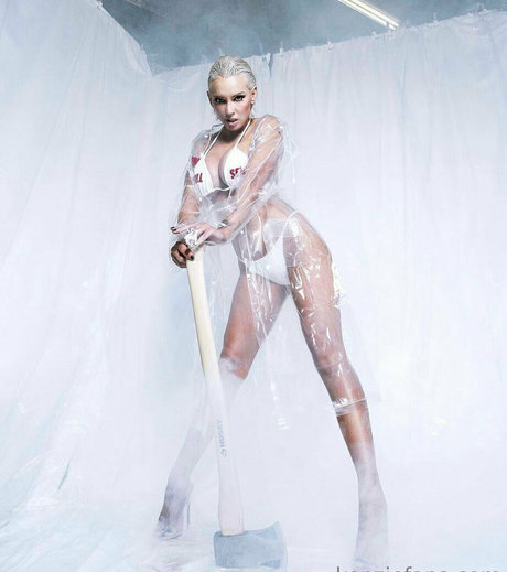 kenzietaylor nackt xxx bilder