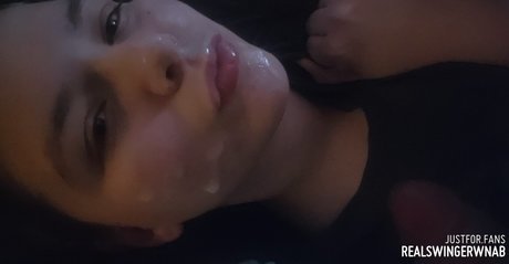 flachbrüstige onlyfans nacktheit schöne archiv