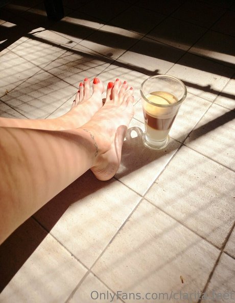 clarita feet nacktheit sexy archiv