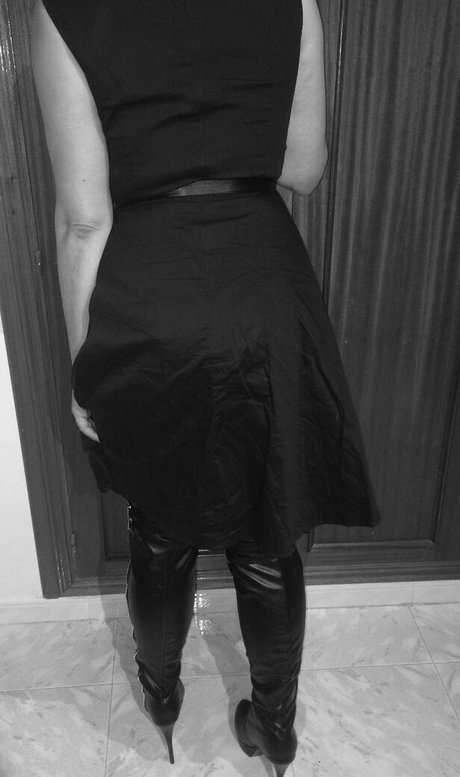 milf-orgie onlyfans erotische schöne archiv