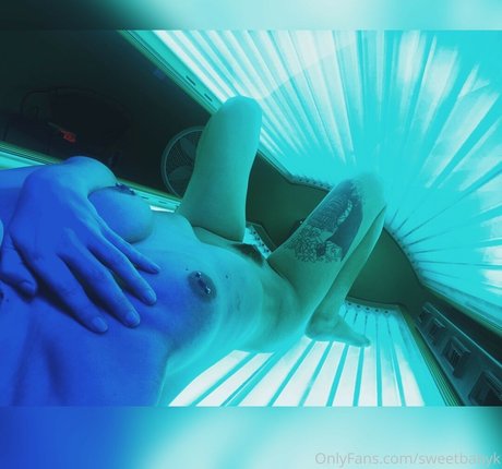 Sweetbabyk model schöne bilder