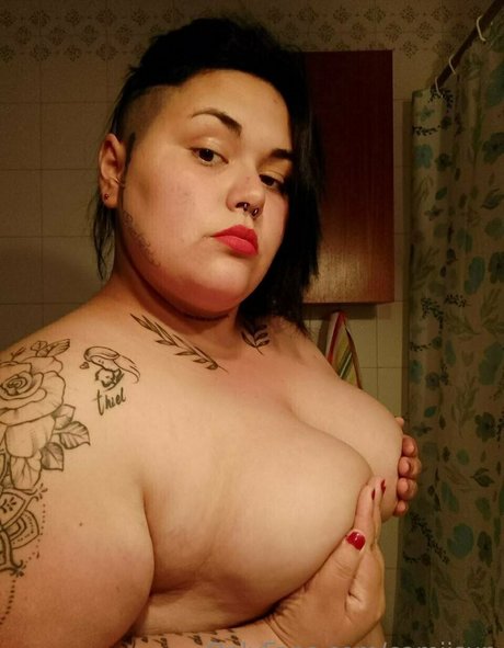 camiisun hd nackten foto