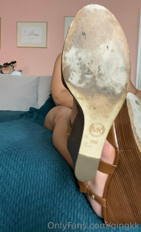 qingkk nacktheit kunst galerie