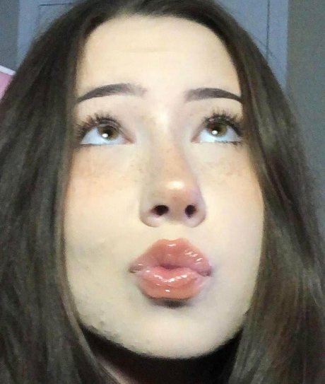 AliciaJade erwachsene schöne bild