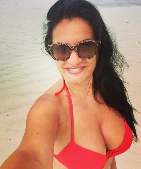 ungeschnittene onlyfans nacktheit kostenlose galerie