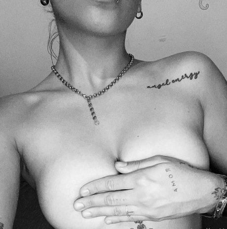 emihott erotische nackt bilder