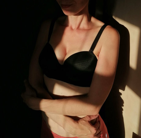 naughtyannmarie hübsche xxx galerien