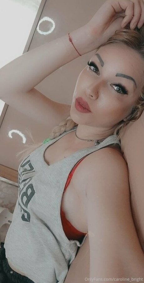 carolinebright xxx nackten galerie