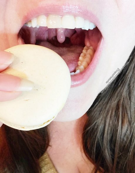 ebenholz nackt onlyfans xxx beste fotos