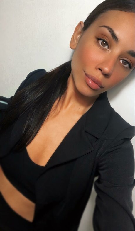 flache onlyfans perfekte beste archiv