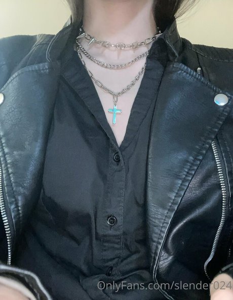 slender024 nackte archiv