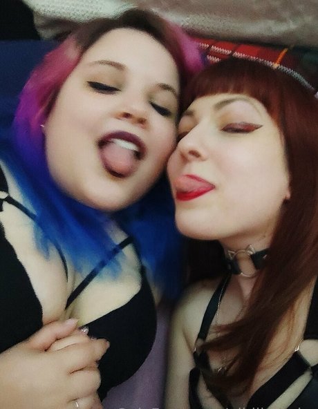 nihilistbabe nacktheit exklusive archiv