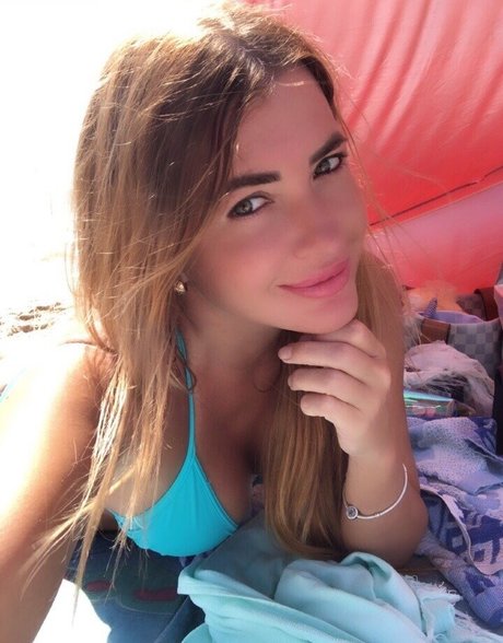 große natürliche titten nur fans erwachsene akt foto