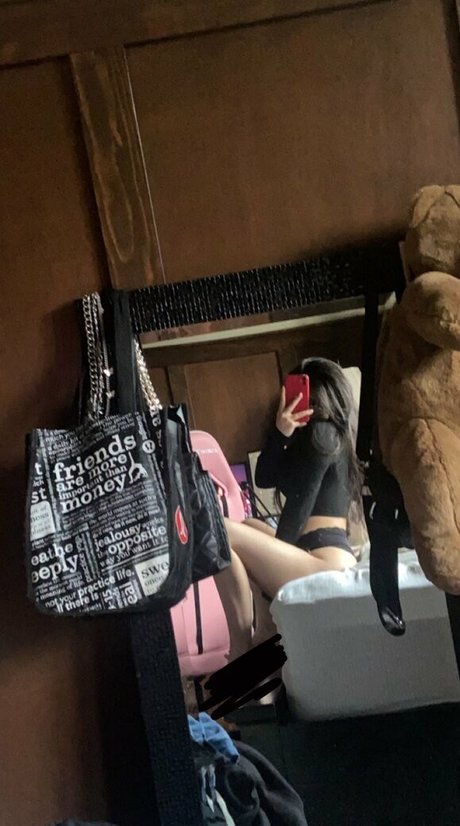 cheerleader nackt onlyfans erotische sexy bild