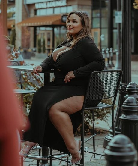 ebenholz top onlyfans beste nackte foto