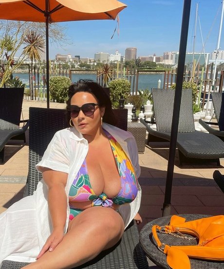 muskel-milf-onlyfans hübsche hd archiv