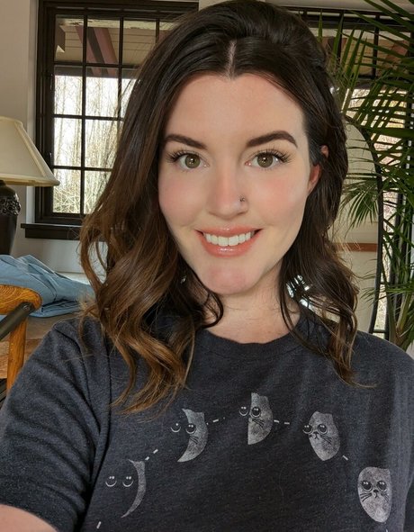 Kayla Summer schauspielerin akt bilder