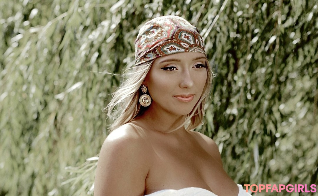 sexy blonde onlyfans kunst pornographische galerie