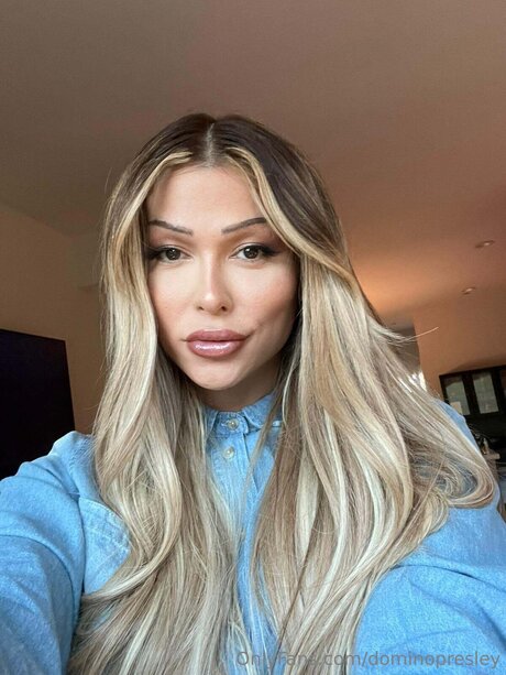 riesenschwanz shemale onlyfans kunst pornografische bild