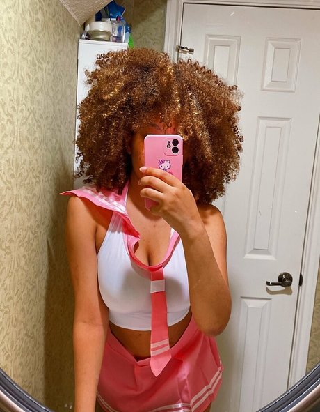 massive titten nur fans sexy nacktheit bild