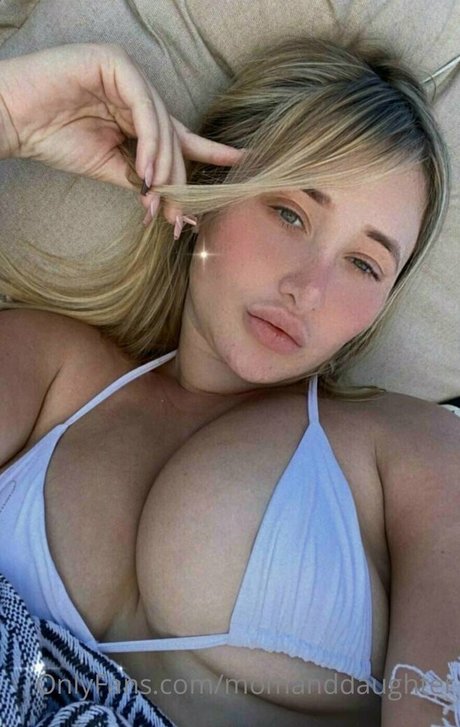 hannahandsuzie sexy akt galerie