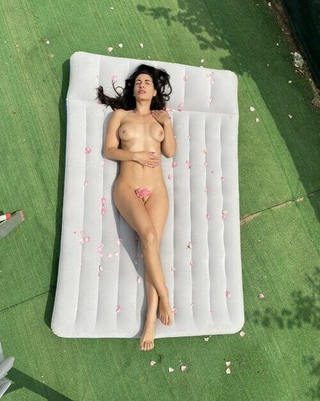 Sara Your Dream freie xxx archiv