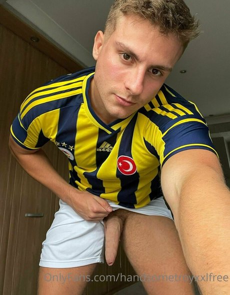 handsometroyxxlfree perfekte heiße bild