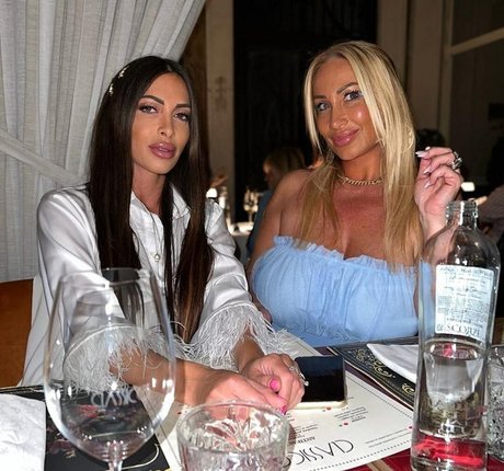 heißeste ladyboy-onlyfans top hd fotos