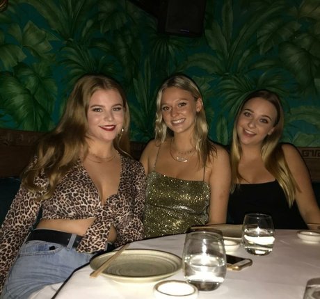 abspritzen nur fans nackt akt galerien