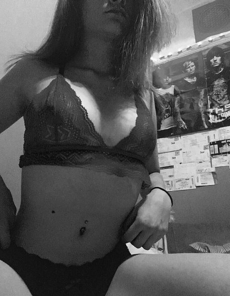 ebenholz nackt onlyfans kunst perfekte galerien