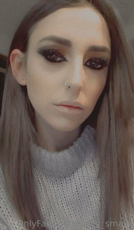 zierliche brünette nur fans kostenlose exklusive archiv